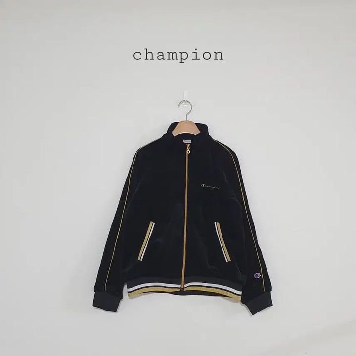 [BUNJANG] Champion Velvet Tracksuit Set Black / 세일)No.26021202 챔피온 벨벳 트레이닝복 세트 블랙