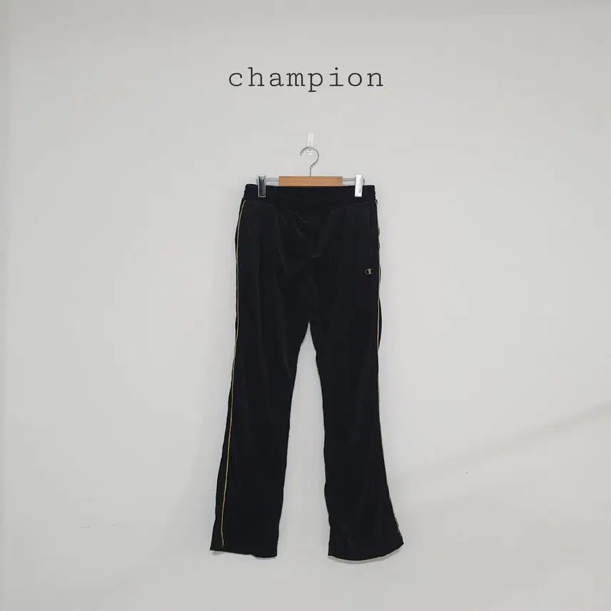 [BUNJANG] Champion Velvet Tracksuit Set Black / 세일)No.26021202 챔피온 벨벳 트레이닝복 세트 블랙