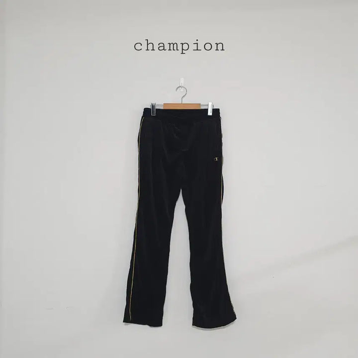 [BUNJANG] Champion Velvet Tracksuit Set Black / 세일)No.26021202 챔피온 벨벳 트레이닝복 세트 블랙