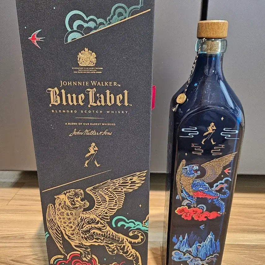 [BUNJANG] Johnnie Walker Blue Label Tiger Year Limited Edition Empty Bottle / 조니워커 블루 라벨 호랑이해 한정판 공병입니다
