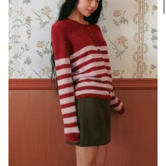 [BUNJANG] Marie Claire Hair-y Stripe Cardigan / 마리끌레르 헤어리 스트라이프 가디건