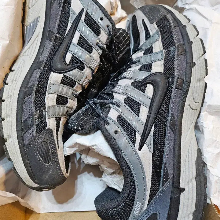 [BUNJANG] Nike Sneakers Black/Gray / 나이키 운동화 블랙/그레이 박스포함