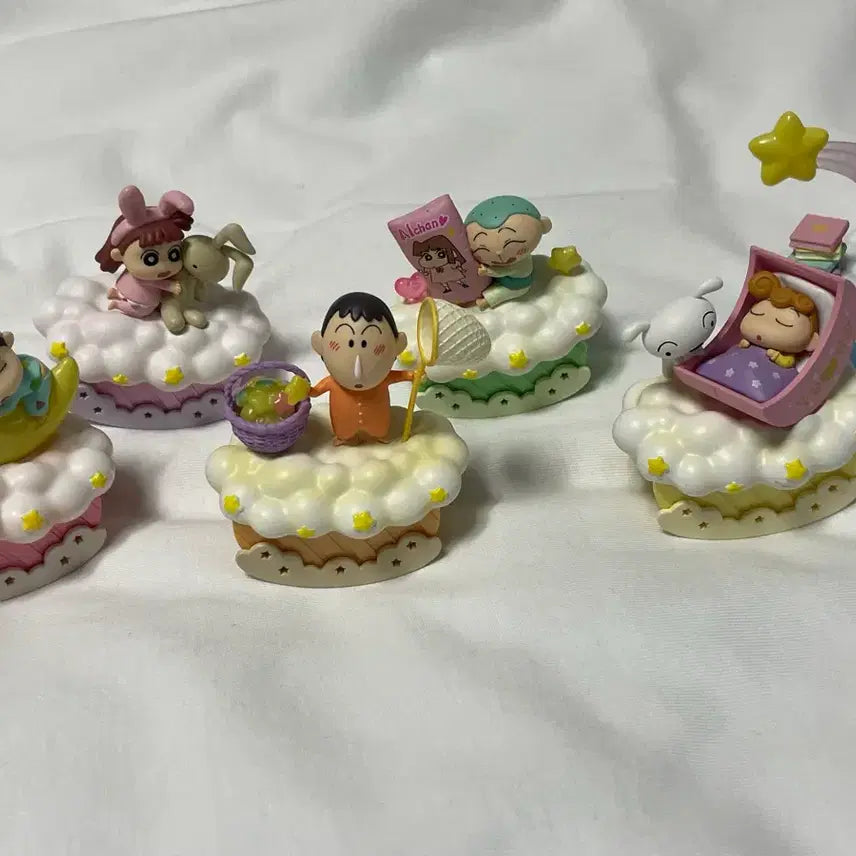 [BUNJANG] Crayon Shin-chan Sleeping Re-Ment Bundle Set / 짱구 슬리핑 리멘트 6개 일괄