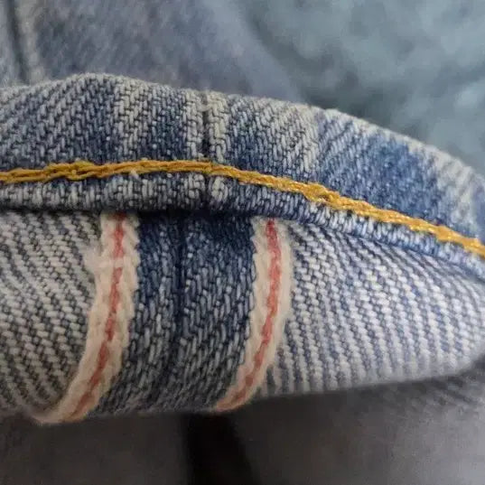 [BUNJANG] Hatski Regular Tapered Denim Ice Blue Size 3 / 하츠키 레귤러 테이퍼드 데님 아이스블루