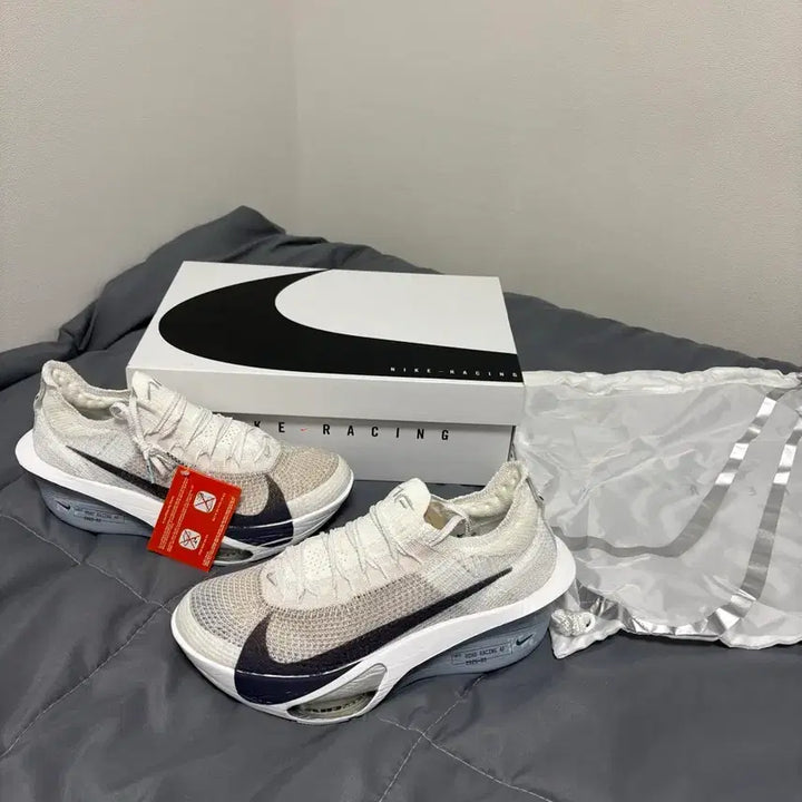 [BUNJANG] Nike Alphafly 3 Running Shoes / 새상품 나이키 알파플라이3 화이트 퓨어 플래티넘 러닝화