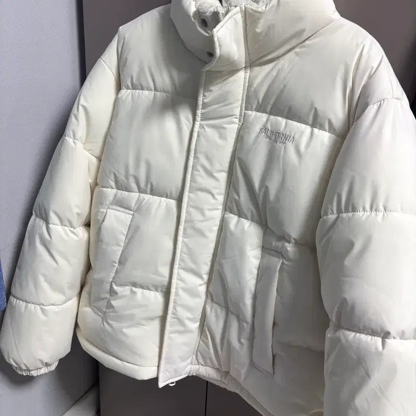 [BUNJANG] Who.A.U Reversible Ivory Puffer Short Padding (Size S) / 후아유 리버시블 양면 아이보리 푸퍼 숏패딩 S