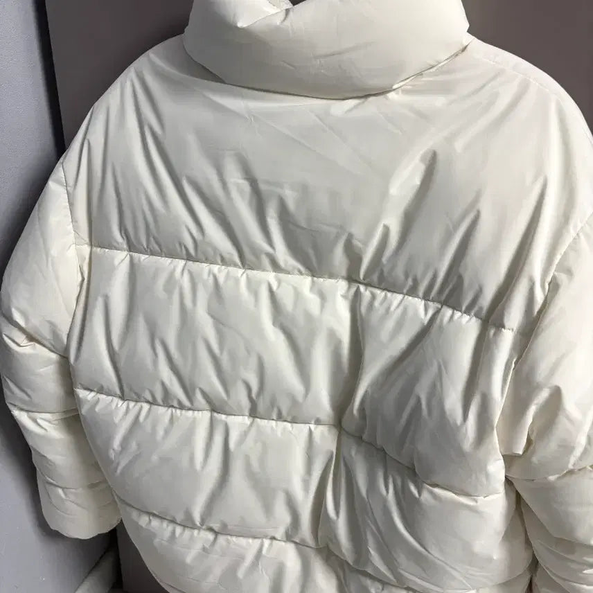 [BUNJANG] Who.A.U Reversible Ivory Puffer Short Padding (Size S) / 후아유 리버시블 양면 아이보리 푸퍼 숏패딩 S