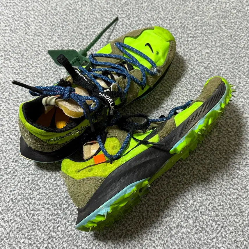 [BUNJANG] Nike Off-White Zoom Terra Kiger Green Sneakers / 나이키 오프화이트 줌 테라 카이거 그린 240