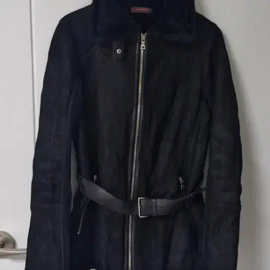 [BUNJANG] Prada Lambskin Shearling Jacket / 정품 프라다 양가죽 무스탕 자켓 (55)