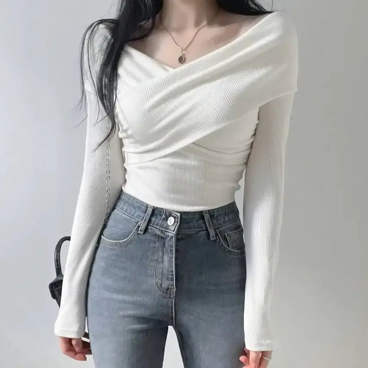 [BUNJANG] Off-Shoulder Knit Top / 꼬임 오프숄더 니트/꼬임니트/오프숄더/오프숄더 니트/니트/에이블리