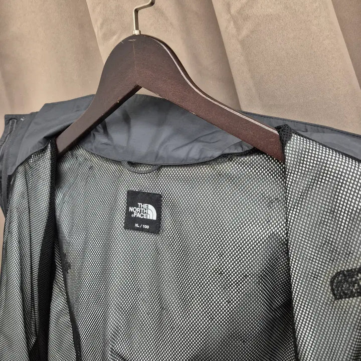 [BUNJANG] The North Face DryVent Windbreaker Jacket (XL) / 노스페이스 드라이벤트 바람막이 자켓 100(XL)