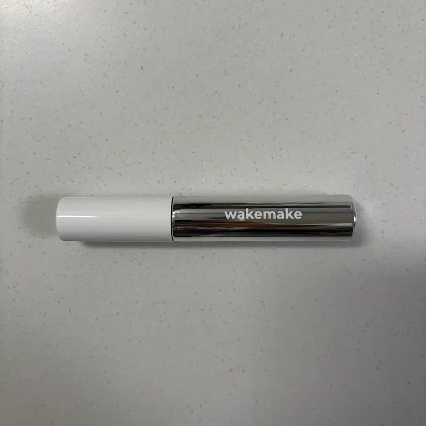 [BUNJANG] WAKE MAKE Sealed Eyelash Ampoule / 웨이크메이크 스트롱 볼륨 래쉬 앰플 (미개봉)