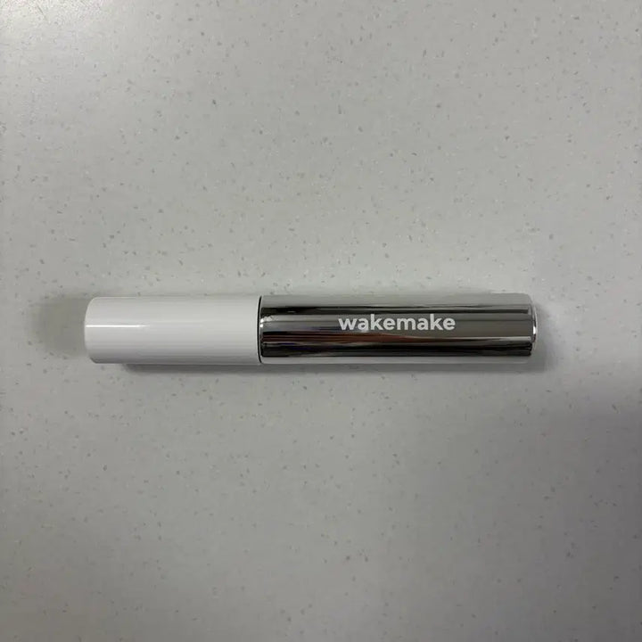 [BUNJANG] WAKE MAKE Sealed Eyelash Ampoule / 웨이크메이크 스트롱 볼륨 래쉬 앰플 (미개봉)