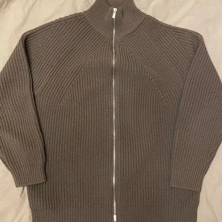 [SOLD OUT] 바토너 FW23 시그니처 드라이버 니트 월넛 3사이즈