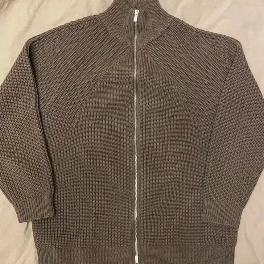 [SOLD OUT] 바토너 FW23 시그니처 드라이버 니트 월넛 3사이즈