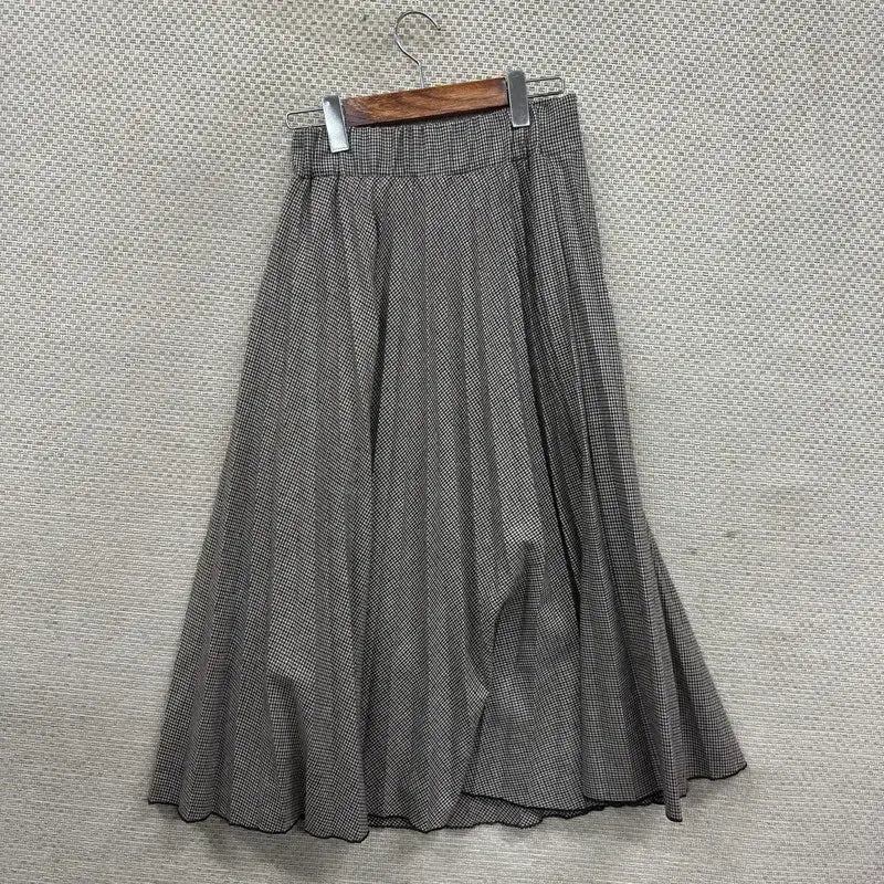 [SOLD OUT] 빈티지 캐주얼 플리츠 스커트 24인치 M11840