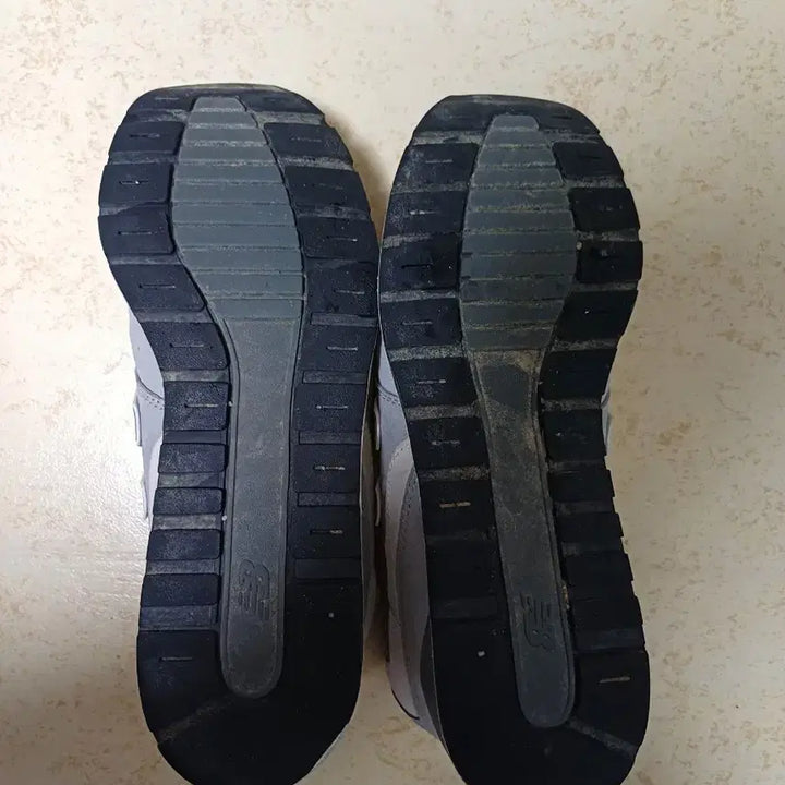 [BUNJANG] New Balance 996 Gray 270 / 뉴발란스 996 그레이 270