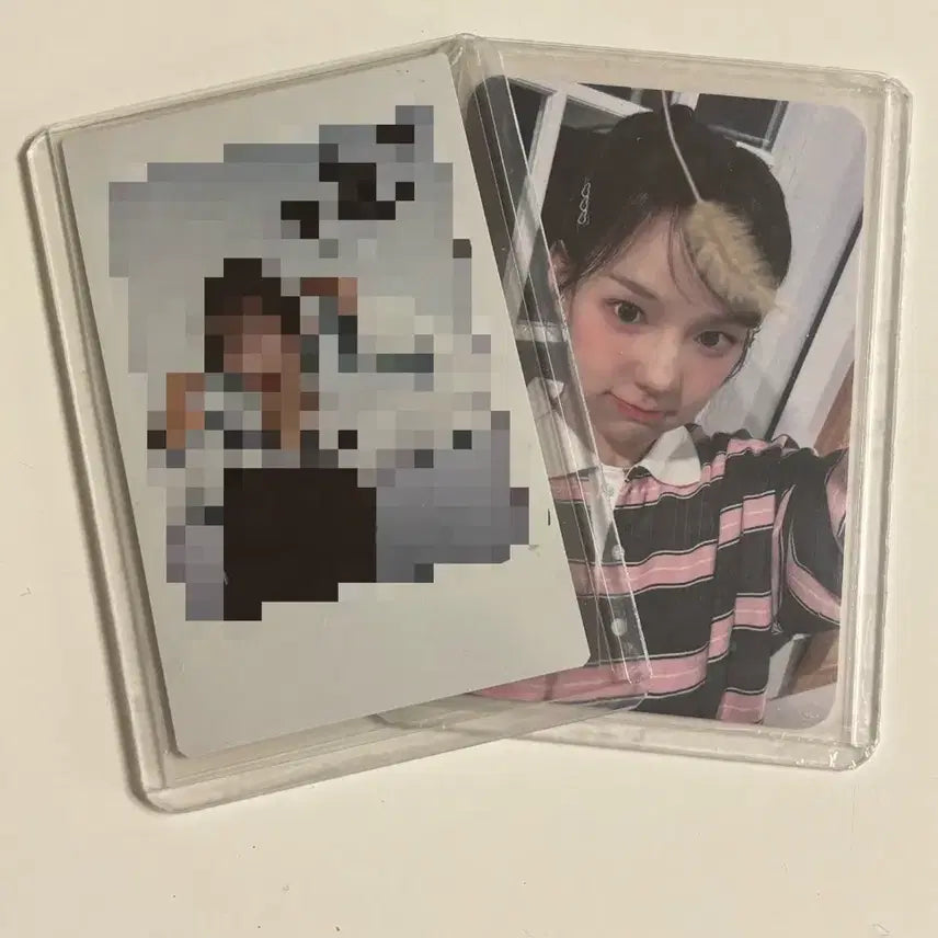 [BUNJANG] IZ*ONE Yu-Sarang Signed Polaroid &amp; POB Photocard / 이즈나 유사랑 싸인폴라, 공방포카 판매
