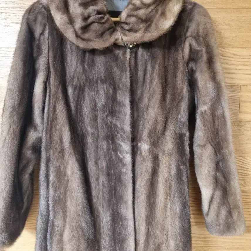 [BUNJANG] Gaudi Mink Coat Women's 66 / 밍크 코트 여성 66