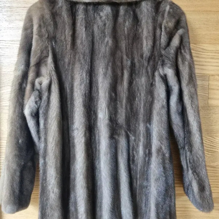 [BUNJANG] Gaudi Mink Coat Women's 66 / 밍크 코트 여성 66