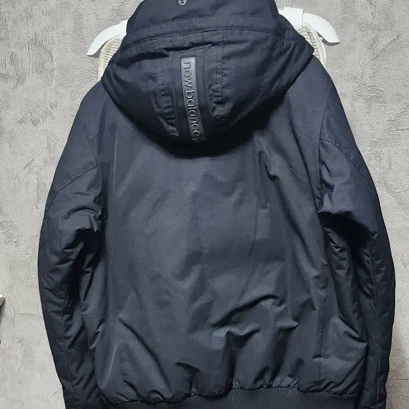 [BUNJANG] New Balance Black Hooded Padded Jumper / 뉴발란스 블랙 후드 패딩 점퍼