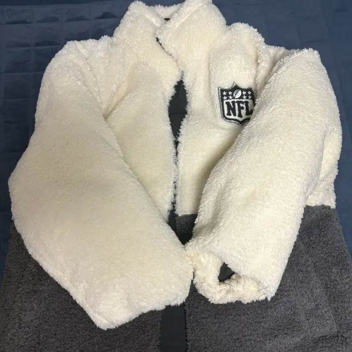 [BUNJANG] NFL Reversible Padded Jacket (L) / NFL 리버시블 패딩 L(100)
