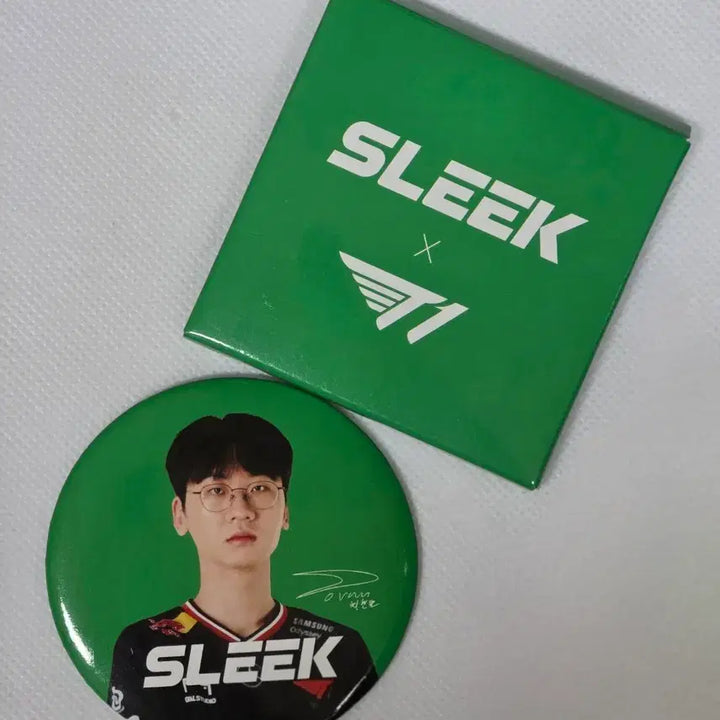 [SOLD OUT] 슬릭 티원 도란 손거울
