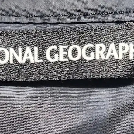 [BUNJANG] National Geographic Padded Vest / 내셔널지오그래픽 검정 패딩 조끼
