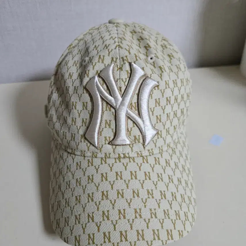 [BUNJANG] MLB New York Yankees NY Pattern Ball Cap / MLB 뉴욕 양키스 NY 패턴 볼캡