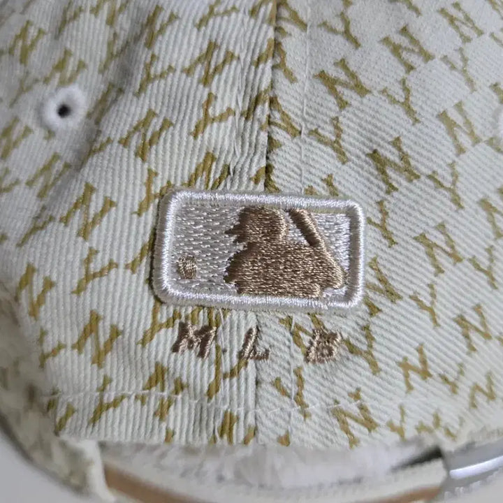 [BUNJANG] MLB New York Yankees NY Pattern Ball Cap / MLB 뉴욕 양키스 NY 패턴 볼캡