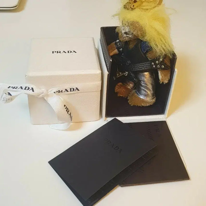 [BUNJANG] Prada Keyring / 프라다키링