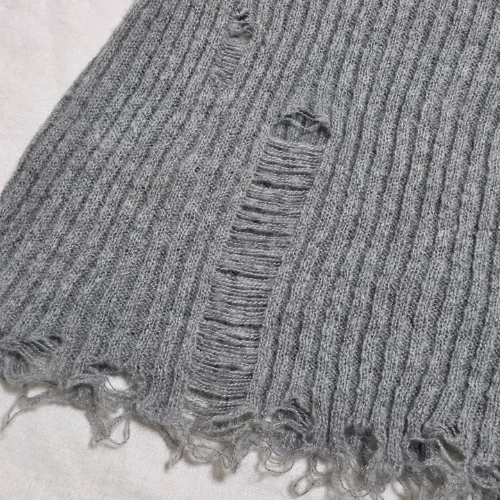 [BUNJANG] Grunge Wool Damage V-Neck Knit / 그런지 울 데미지 브이넥 니트