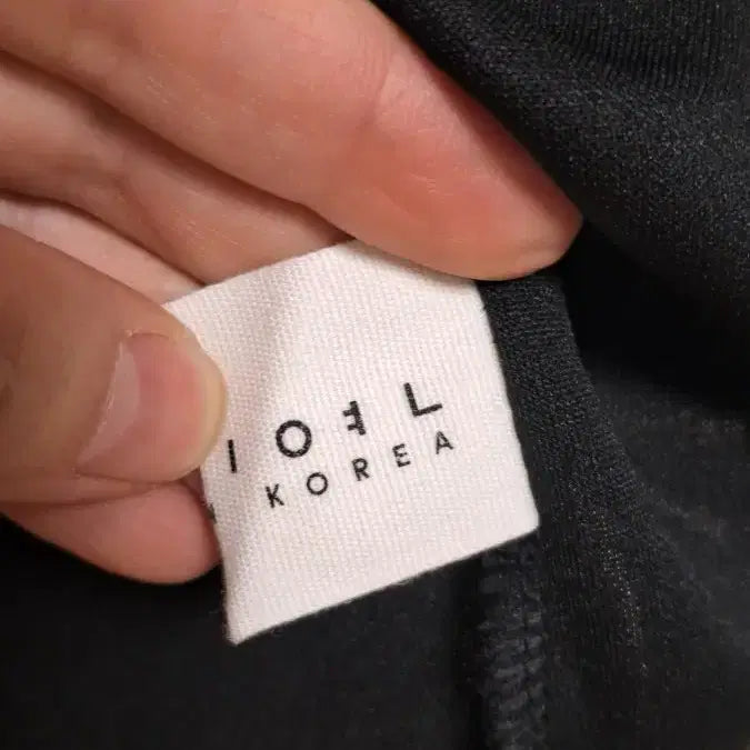 [BUNJANG] Black Shirring Blouse / 블랙 셔링 반팔 블라우스