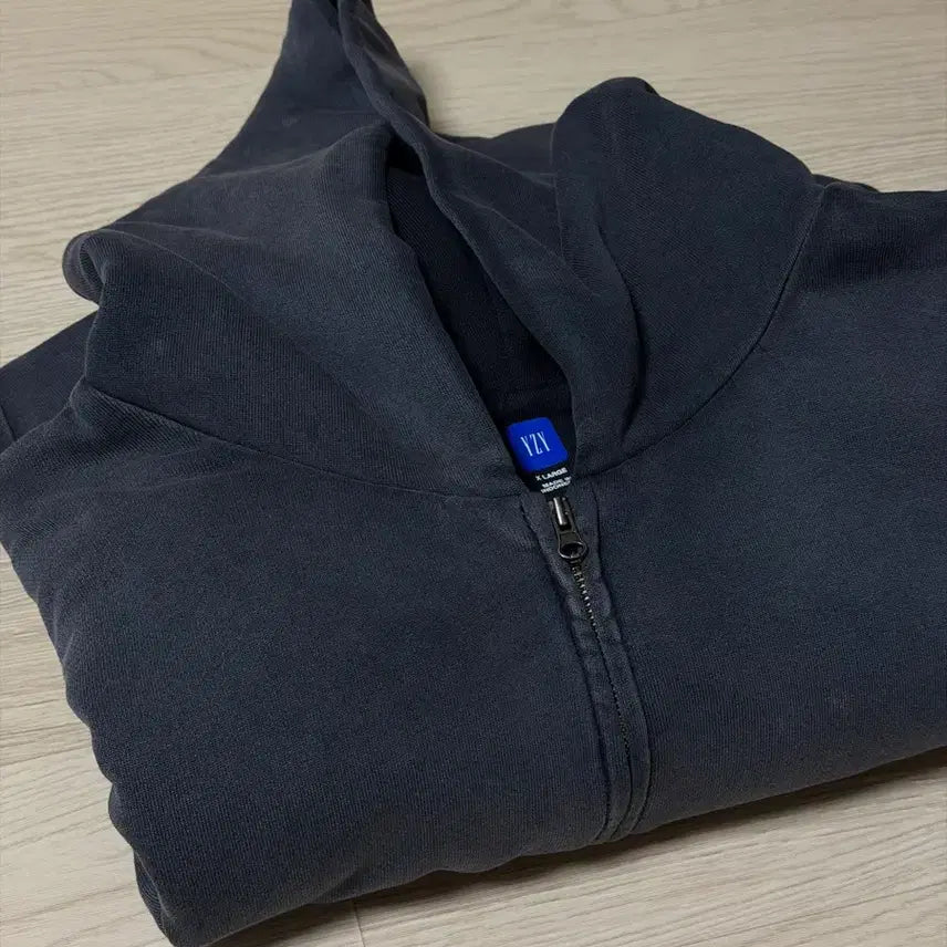 [BUNJANG] YZY Poetic Black Zip-Up Hoodie / 이지 YZY 집업 후드 포에틱 블랙 XL
