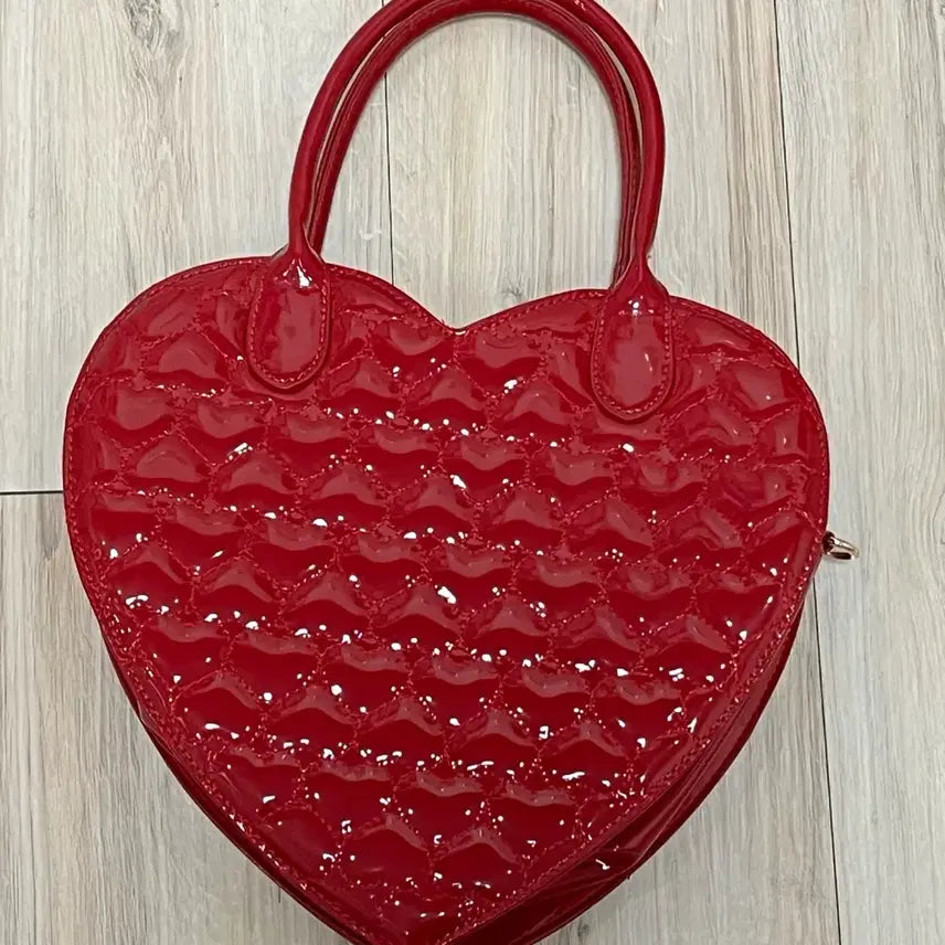 [BUNJANG] Dear My Love Red Quilted Heart Bag / 디어마이러브 디마럽 레드 에나멜 퀼팅 발렌타인데이 하트백