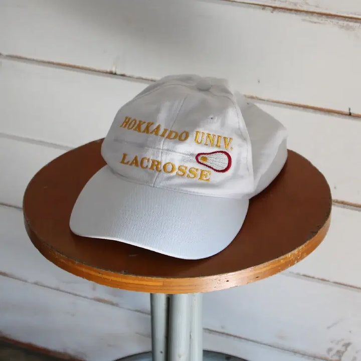 [BUNJANG] Hokkaido University Embroidered Ball Cap / (착용컷) HOKKAIDO UNIV. 자수 볼캡