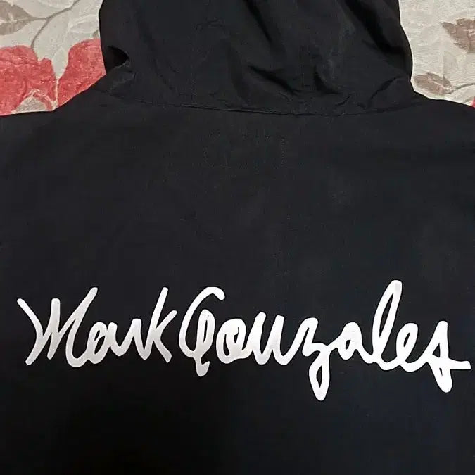 [BUNJANG] Mark Gonzales Anorak Jacket / 마크곤잘레스 오버핏 얇은아노락 실측100 가슴64 기장70