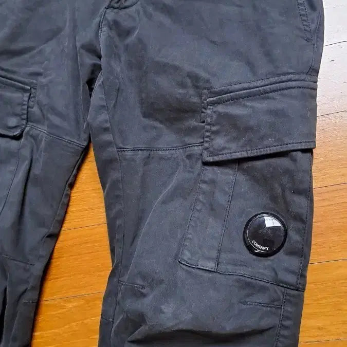 [BUNJANG] CP Company Black Cargo Pants / CP컴퍼니 블랙 카고바지 48