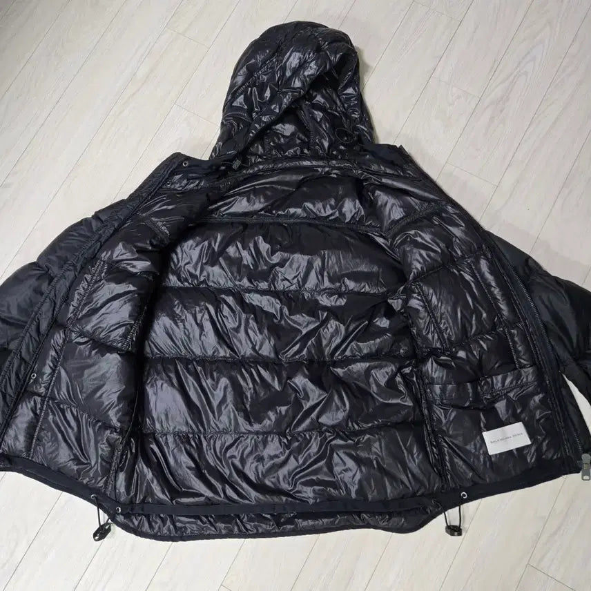 [BUNJANG] Balenciaga Hooded Padded Jacket / 발렌시아가 후드패딩 자켓