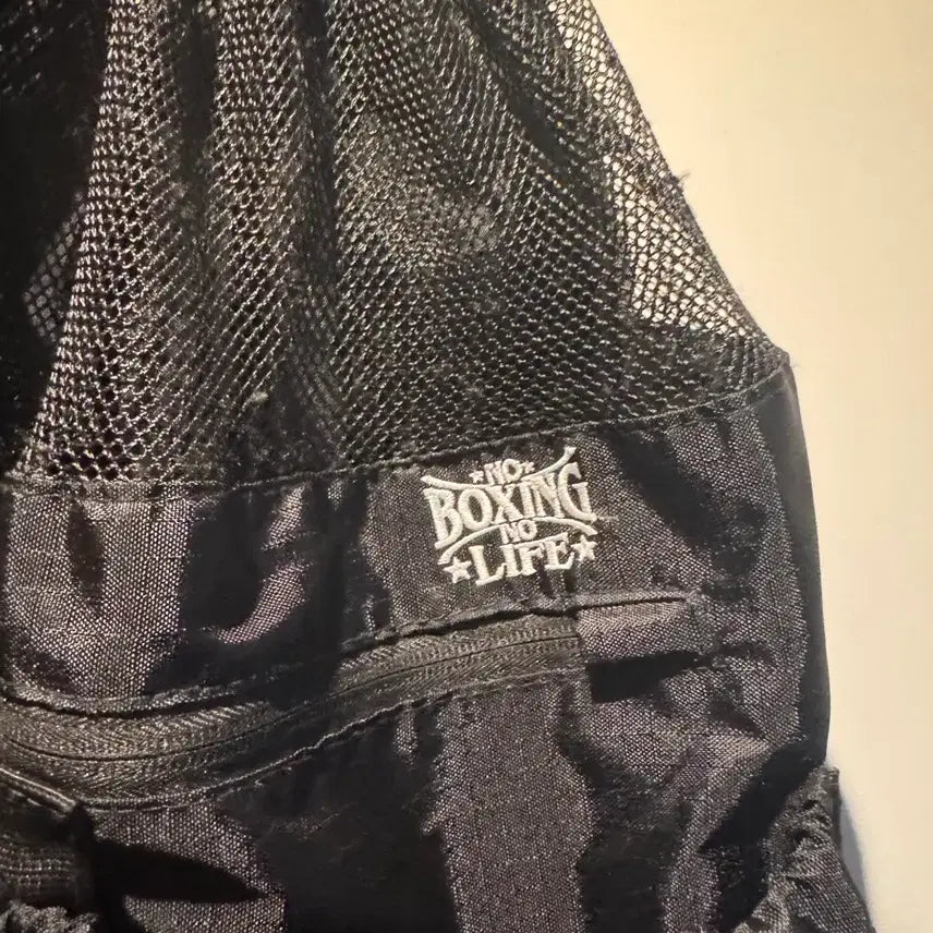 [BUNJANG] LIFE ON THE BOXING Mesh Bag / LIFE ON THE BOXING 검정색 메쉬 가방
