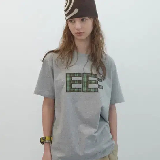 [BUNJANG] Enzo Blues Pixel Logo Boxy T-Shirt (Grey) / 엔조 블루스 픽셀 로고 박시 티셔츠 (Grey)