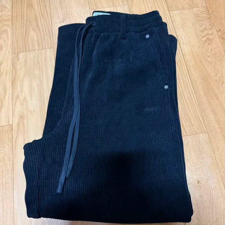 [BUNJANG] Paul Newa Mou Corduroy Bending Pants / 폴뉴아 모우 코듀로이 밴딩 팬츠