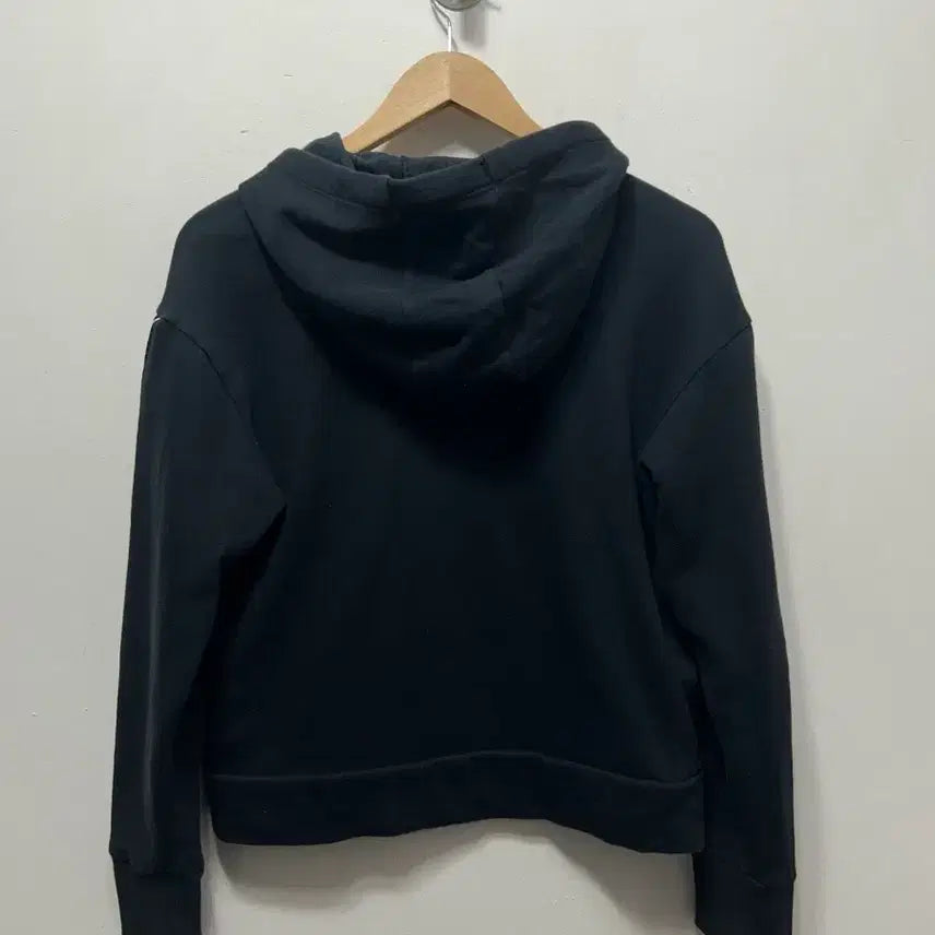 [BUNJANG] Under Armour Black Logo Tape Hoodie Zip-up (M) / 언더아머 블랙 로고 테이프 후드집업 M