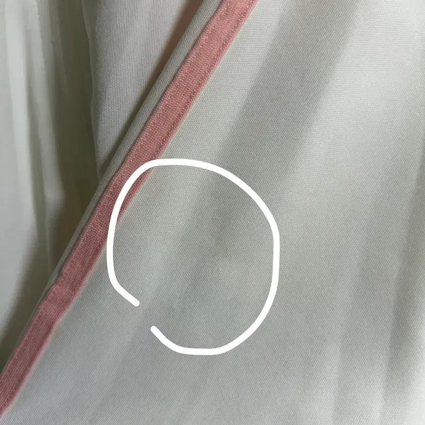 [BUNJANG] Sanrio Hello Kitty Training Set Jersey Pants Set / 산리오 헬로키티 트레이닝 셋업 세트 져지 바지