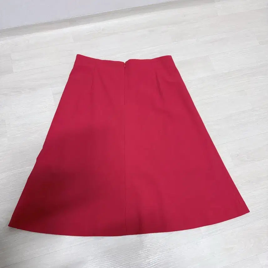 [BUNJANG] A-line Skirt (Size 66) / 꼼빠니아 레드 A라인 스커트 66