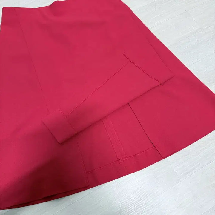 [BUNJANG] A-line Skirt (Size 66) / 꼼빠니아 레드 A라인 스커트 66