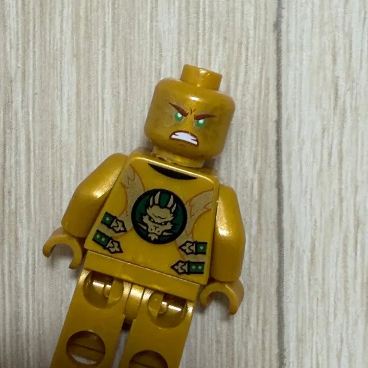 [BUNJANG] Lego Ninjago Legacy Gold Lloyd Figure / 닌자고 레거시 골드 로이드 (정품)