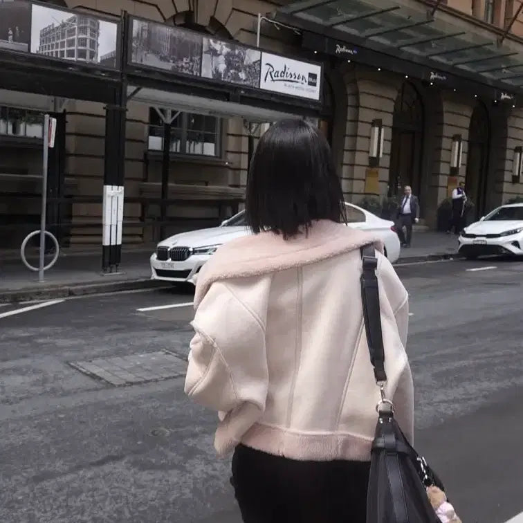 [BUNJANG] Pale Jade Cropped Faux Mouton (Pink) / 페일제이드 크롭 무스탕 (핑크)