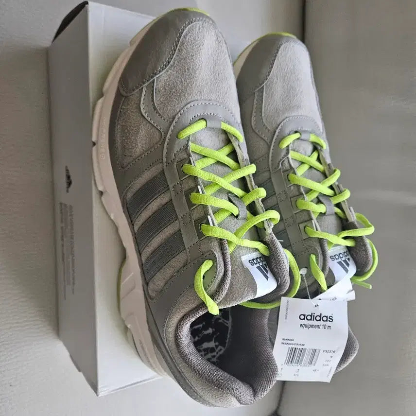 [BUNJANG] Adidas Classic Sneakers / 아디다스 클래식 운동화 팝니다.[새상품]