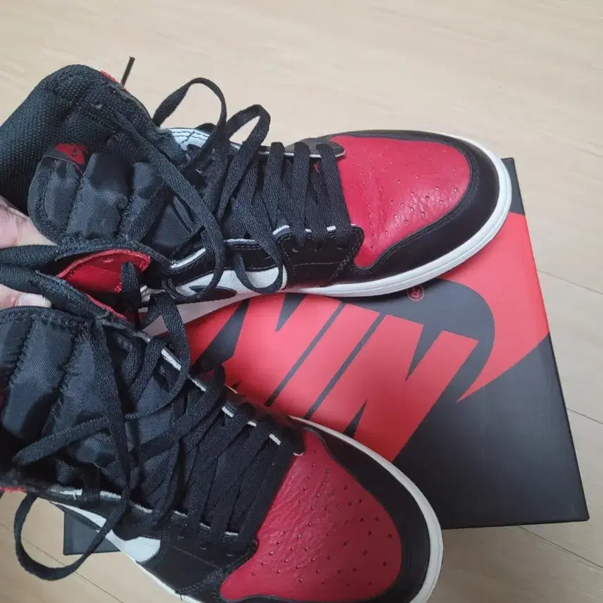 [BUNJANG] Nike Air Jordan 1 High Bred Toe Men&